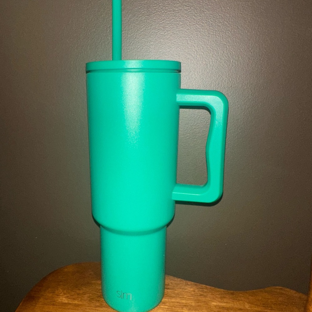 Green Tumbler with Handle by Simple Modern